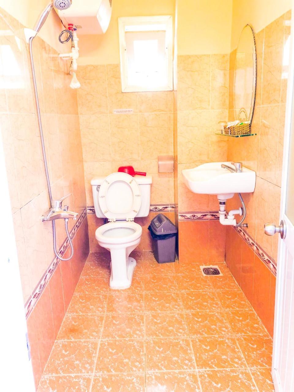דה לאט Hai Quyen Hotel מראה חיצוני תמונה